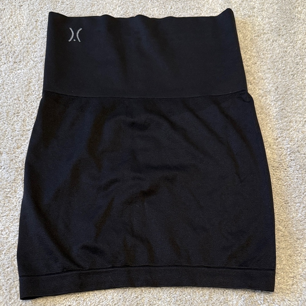 Yummie Tummie by Heather Thomson Shapewear Skirt S/M New without Tag
